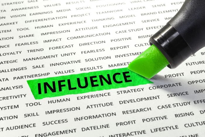 التأثير Influencing
